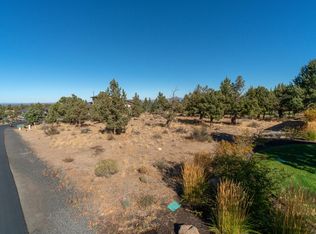 1012 Trail Creek Dr, Redmond, OR 97756