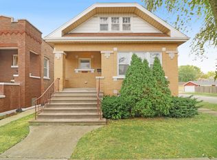 2747 Cuyler Ave, Berwyn, IL 60402