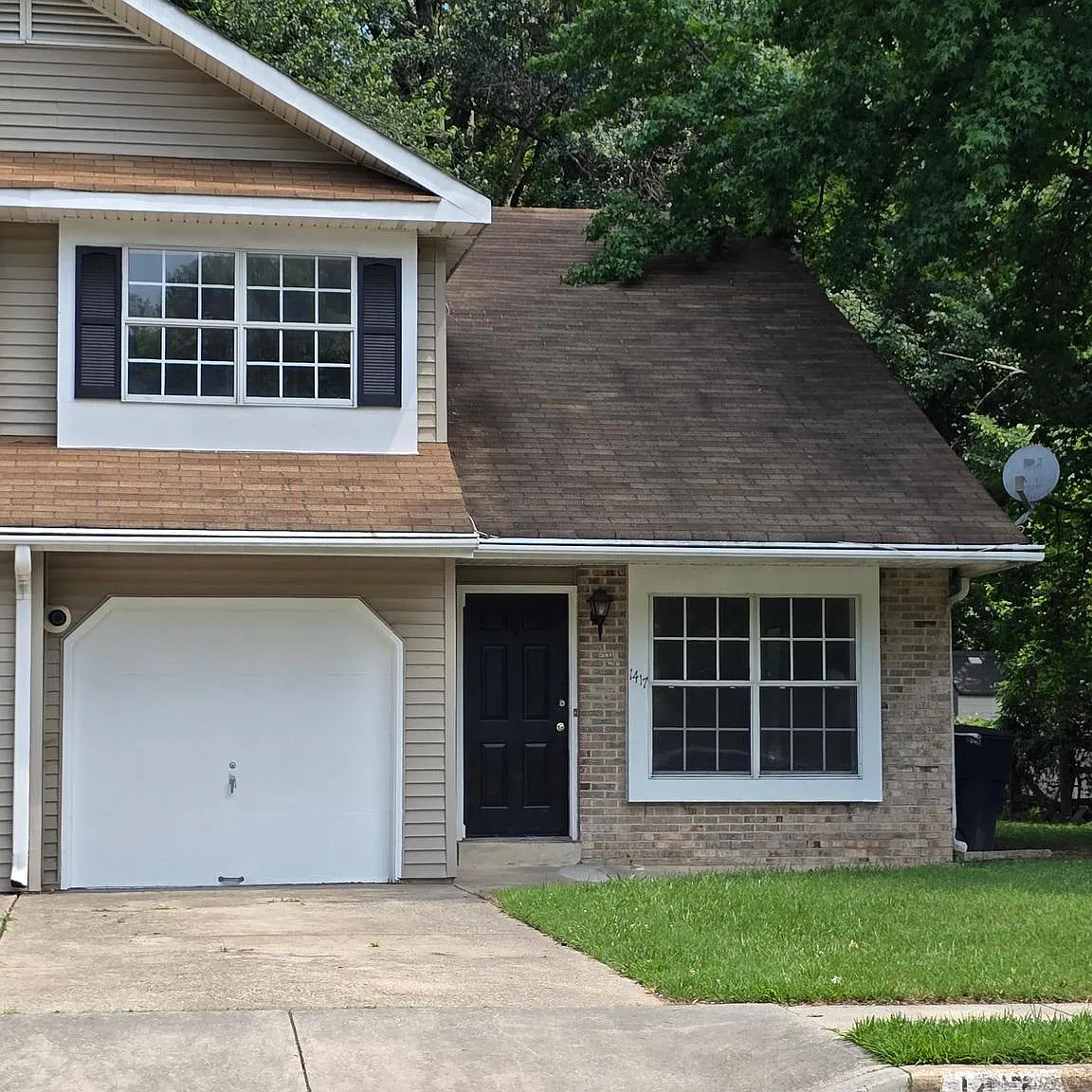 2 Story — Photo 2