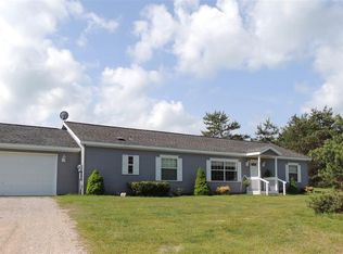 6378 Crooked River Cir, Alanson, MI 49706