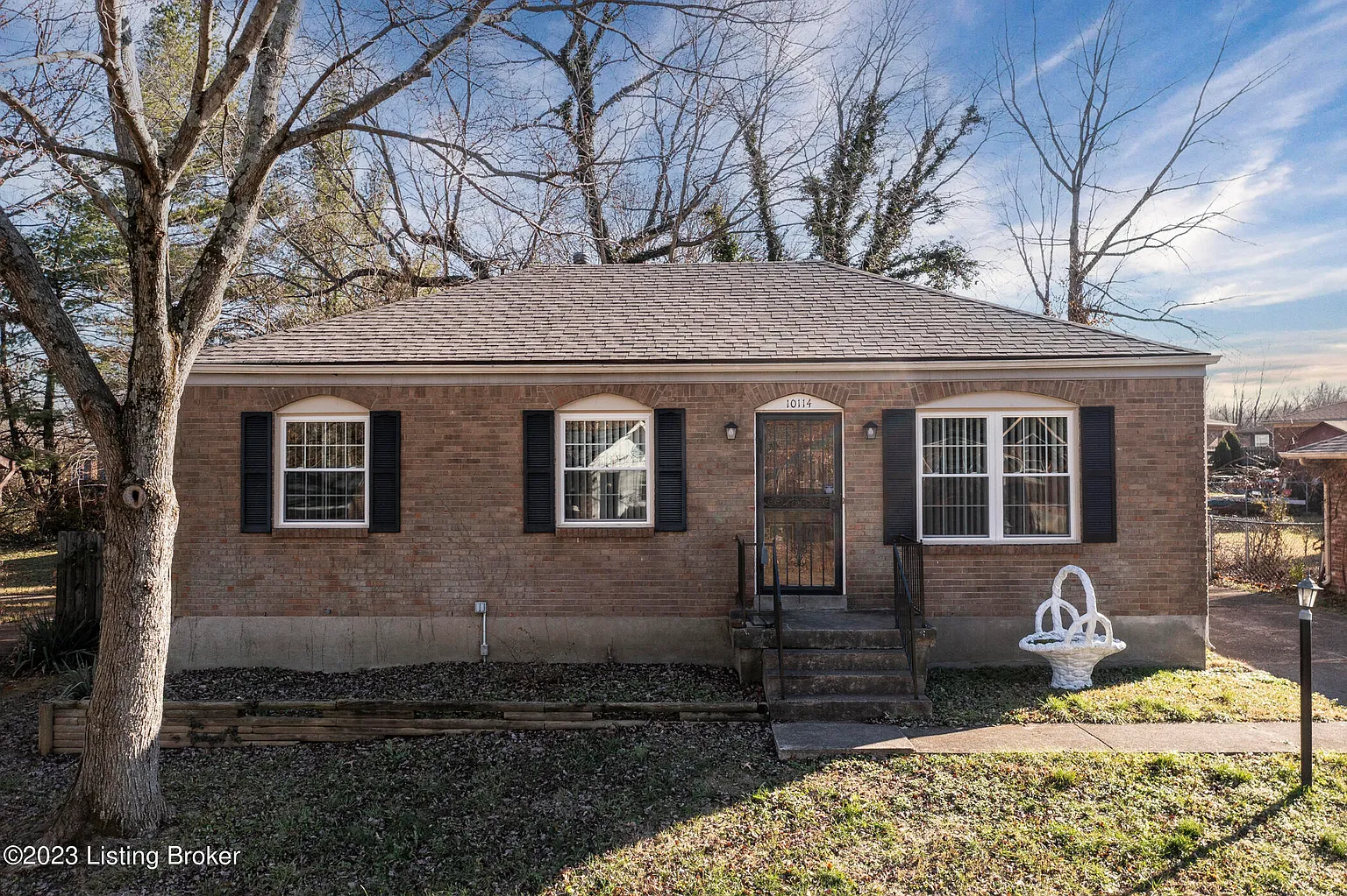 10114 Rolling Stone Dr photo 1