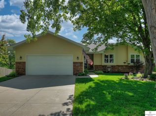 4377 S 153rd Cir, Omaha, NE 68137