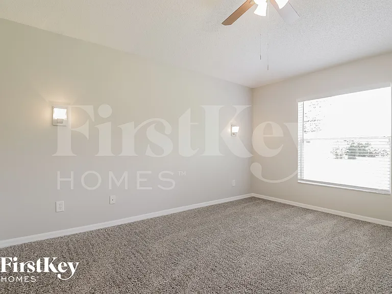 211 Oak Branch Dr — Photo 9