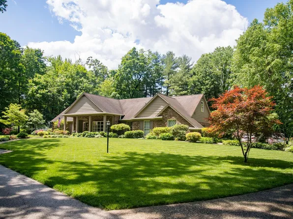 117 Hendron Hills Dr, Vincennes, IN 47591