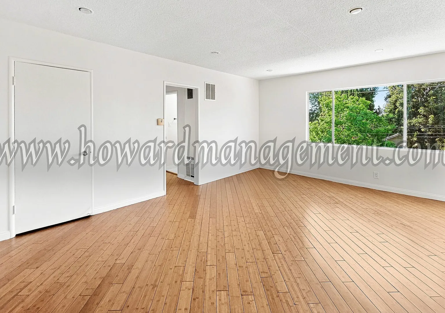 1201 Kingsley — Photo 2