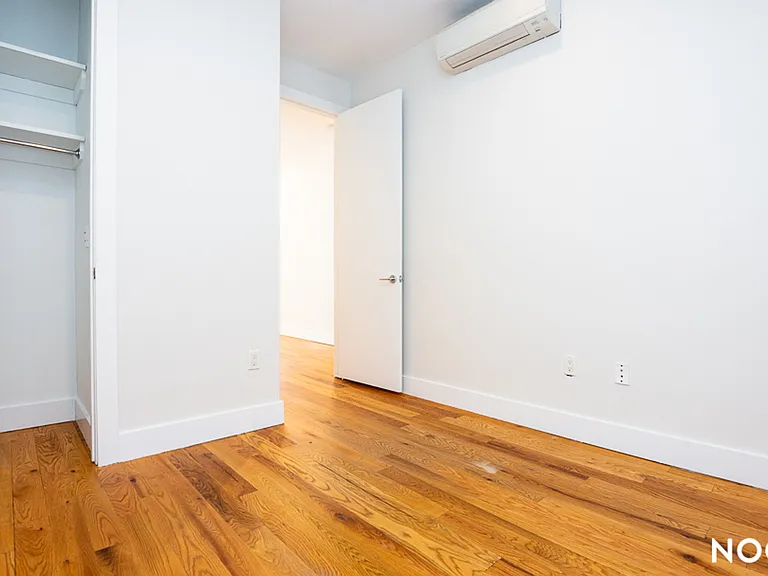 186 Broadway #102 — Photo 13