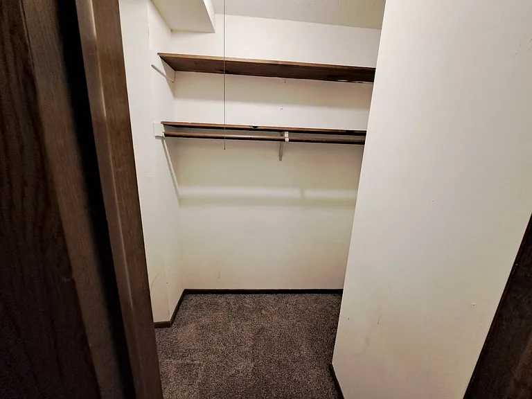 Apache Manor Apartments — Photo 58