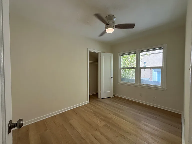 1540 Jasmine St — Photo 9