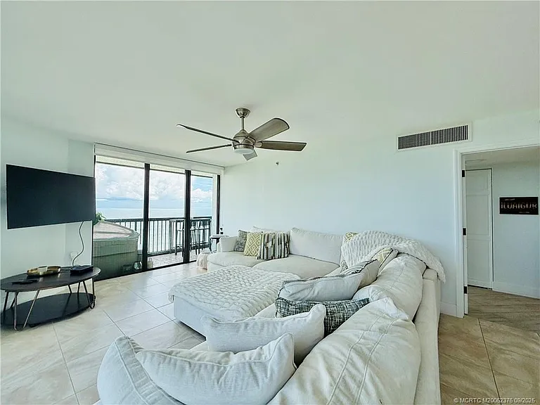 8800 S Ocean Dr #1201 — Photo 26