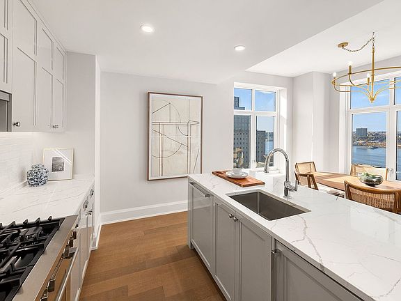 5th image of 100 Claremont Ave APT 22A