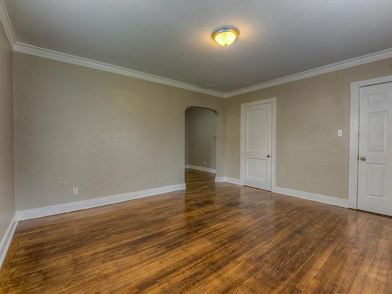 1202 Tutwiler Ave — Photo 5
