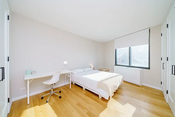 Rented by SERHANT. | media 14