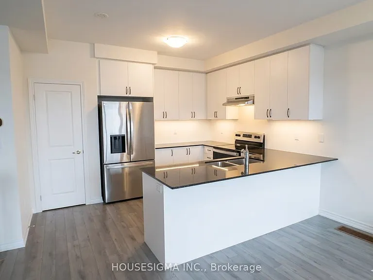 132 Turnberry Ln — Photo 6