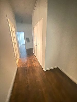 4th image of 909 Nostrand Ave #1