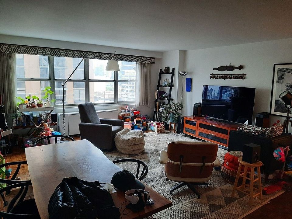 1st image of 155 W 68th St APT 1204