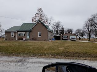701 W Elm St, Shelbina, MO 63468