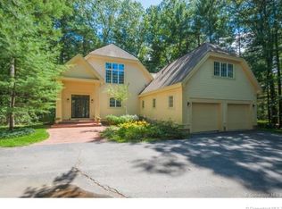 1 Wiltshire Pl, Farmington, CT 06032