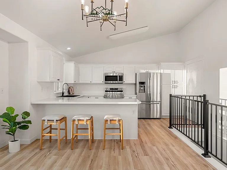 1485 SE Parkwood Dr — Photo 11