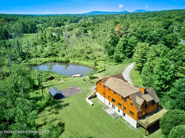 1355 New York 212, Saugerties, NY 12477