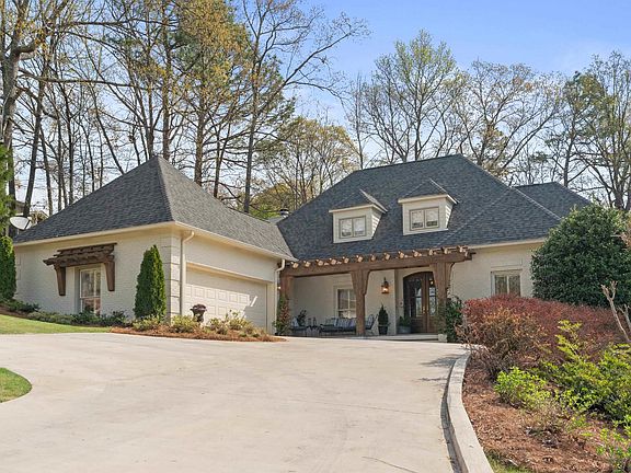2nd image of 3648 Birchwood Ln