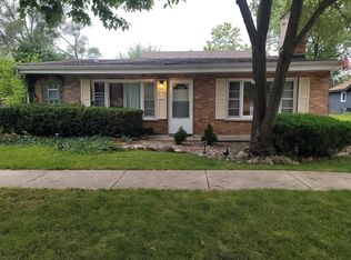 1212 Rattray Dr, Algonquin, IL 60102