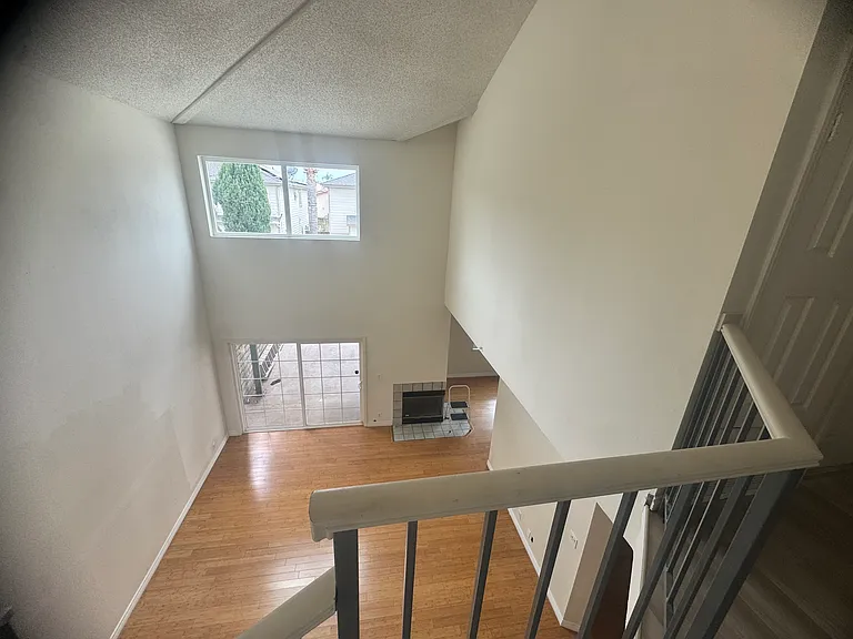 14726 Tupper St — Photo 20