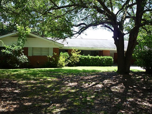 3rd image of 6240 Byron Dr