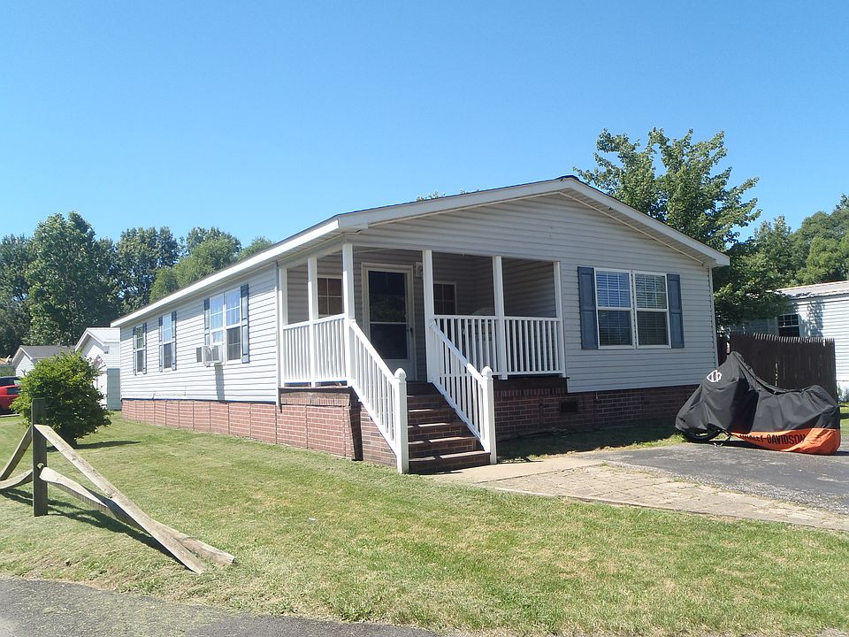 1st image of 265 Palacade Ct