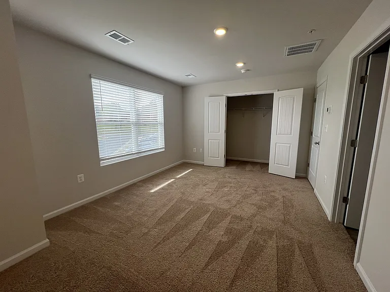 8157 Bartholomew Ct — Photo 8