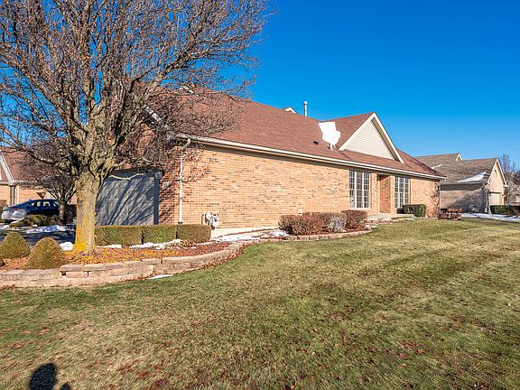 2nd image of 37 Corinth Dr #37