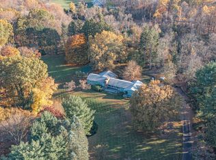 1077 Taylorsville Rd, Washington Crossing, PA 18977