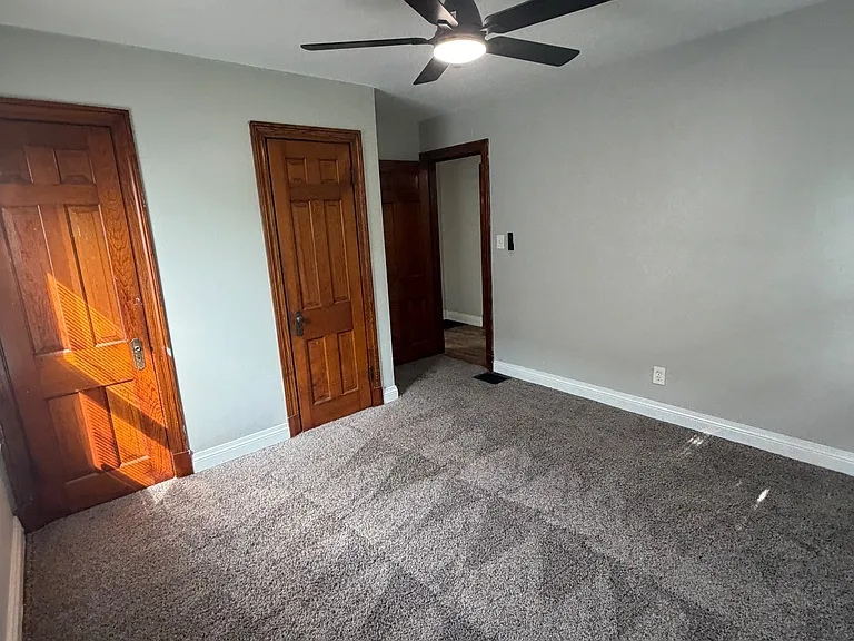 1238 Central Ave — Photo 10