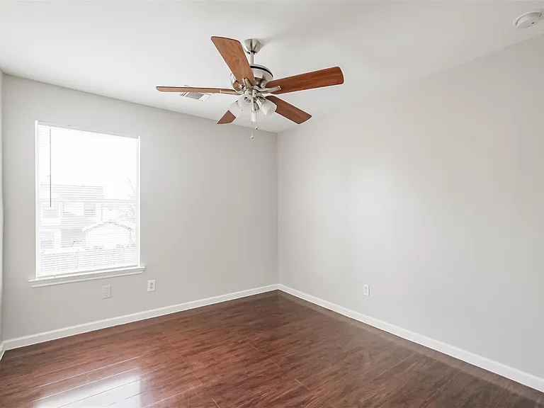 12018 Madison Oak St — Photo 25