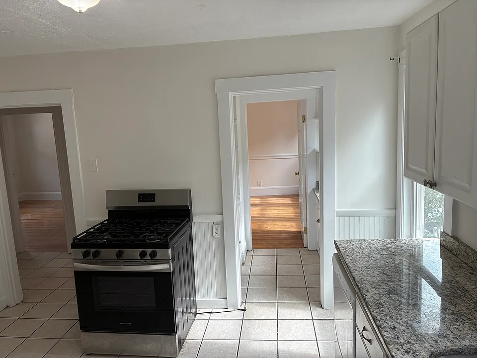 177 Boston Ave #2