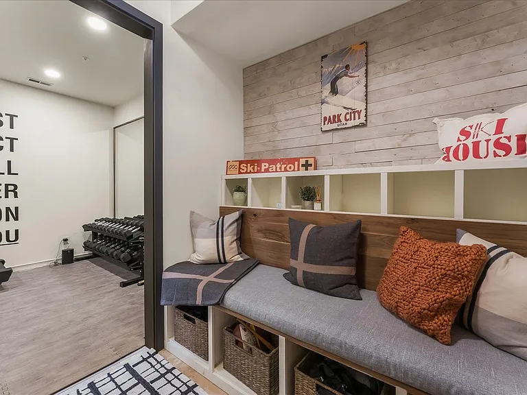 3041 Canyon Link Dr — Photo 4