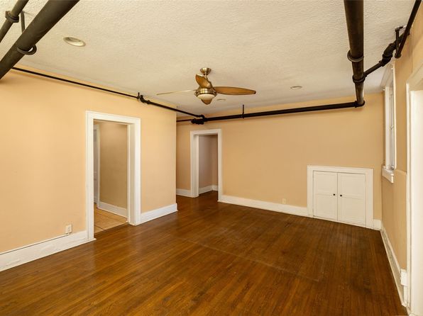 3940 University Ave APT 1, Des Moines, IA 50311
