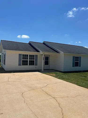 490 Bernice Snow Rd Photo 1