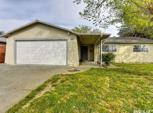 7261 Saga Way, Sacramento, CA 95828