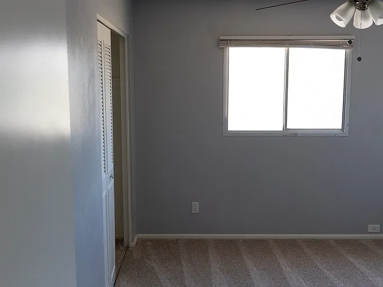 4601 N 21st Ave — Photo 36