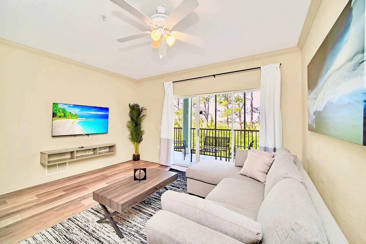 3 bed, 2.0 bath, 1431 sqft, $2,878 — Photo 1