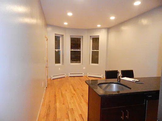 Rented by Owner | media 23