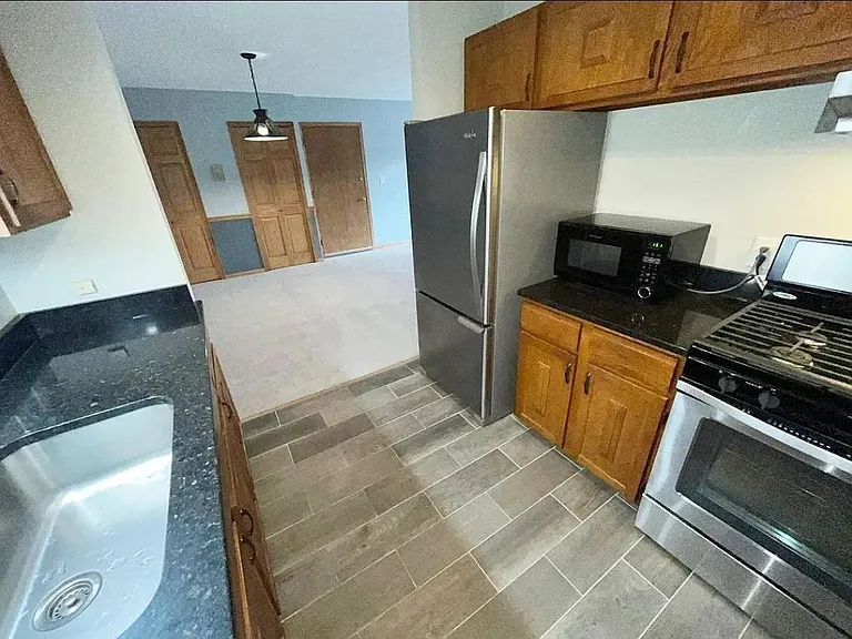 6021 W Port Ave #204 — Photo 8