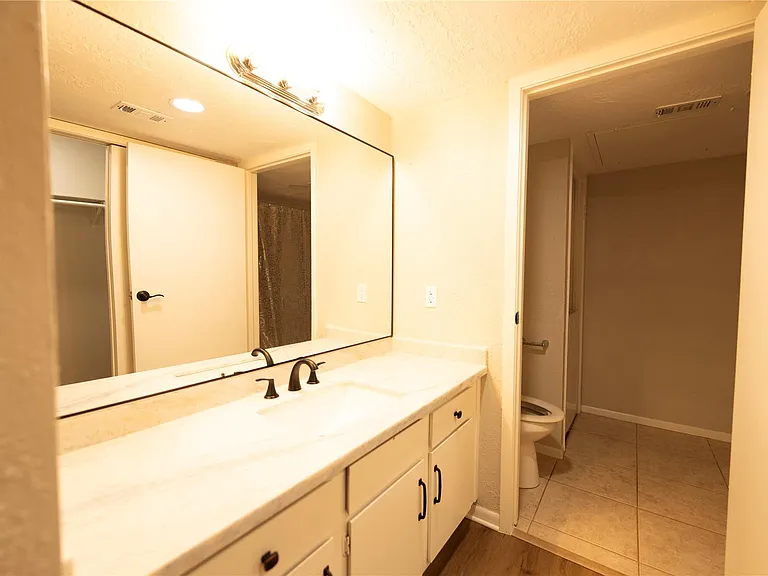 2021 Spenwick Dr #624 — Photo 12