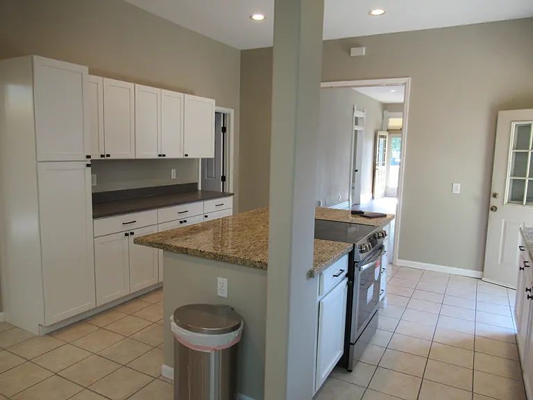 5859 S Curtice St — Photo 8