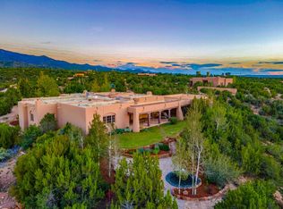 17 Heather Ln, Santa Fe, NM 87506