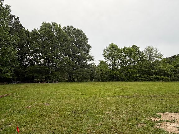 2nd image of 368 County Road 521