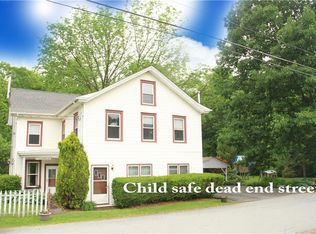 7 Railroad Ave, Unionville, NY 10988