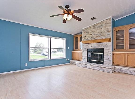 3rd image of 2975 Cedar Ct