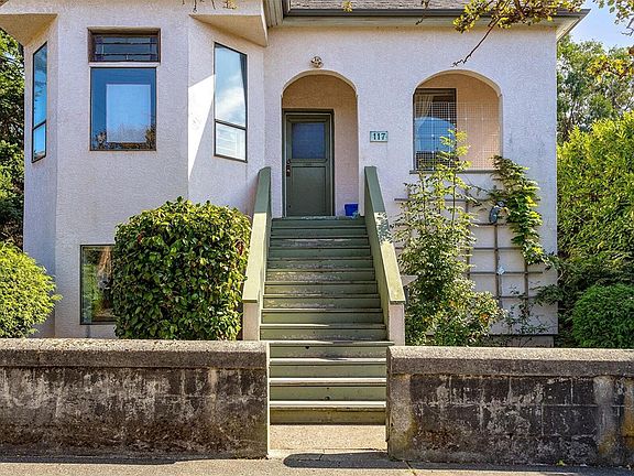 4th image of 117 Medana St
