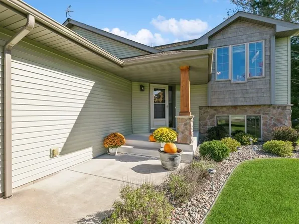 25393 11th St W, Zimmerman, MN 55398